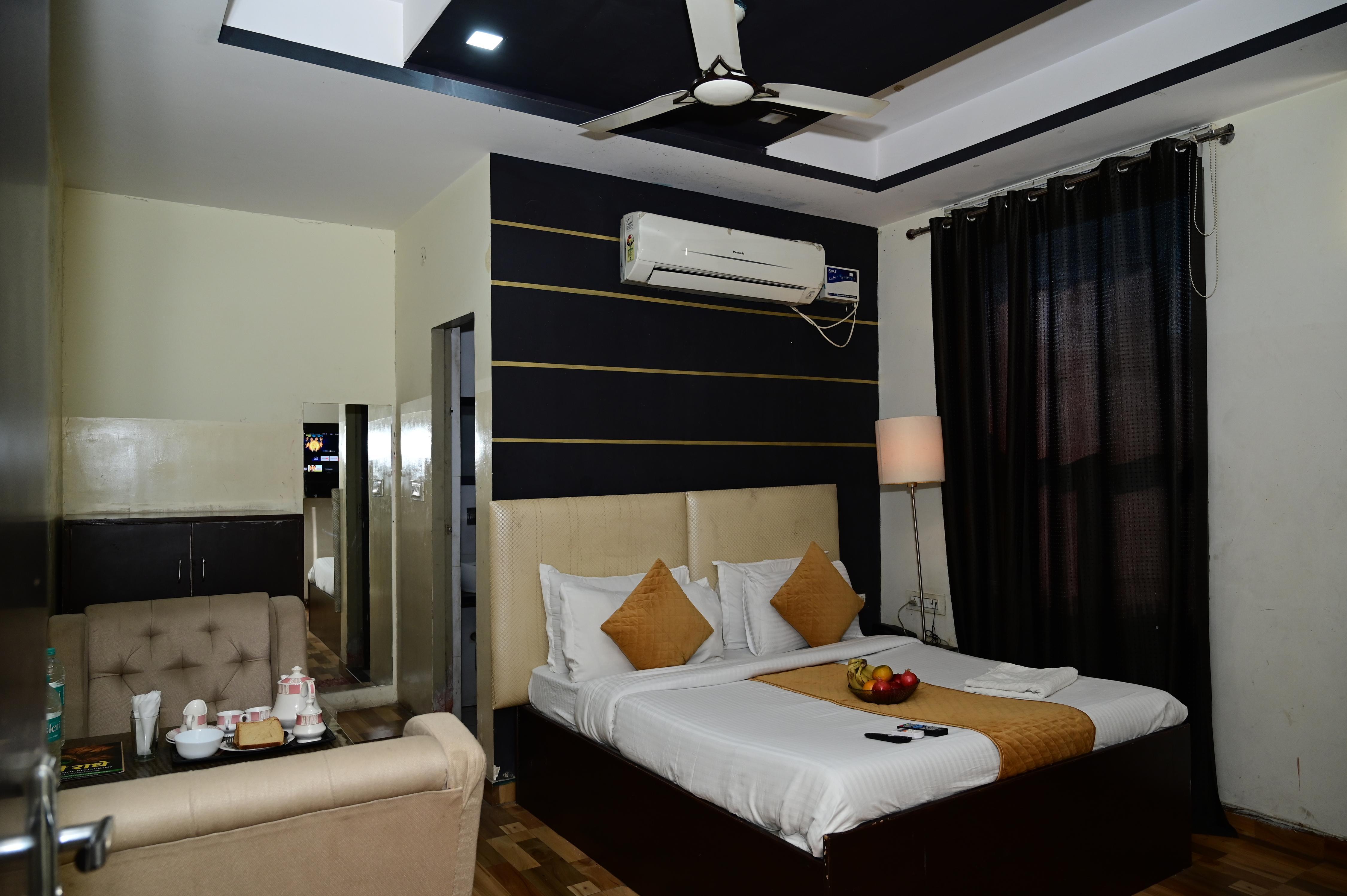 Krishna Pride Room Type - Deluxe Room