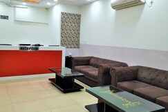 Hotel Le Heritage @Nizamuddin Railway Station