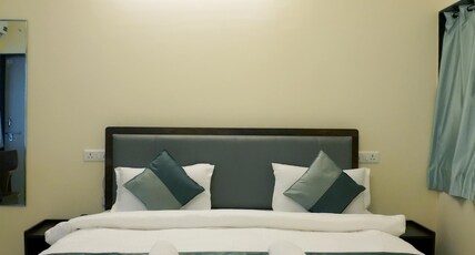 Nova Swet Kamal Room Type - Super Deluxe Room With Balcony