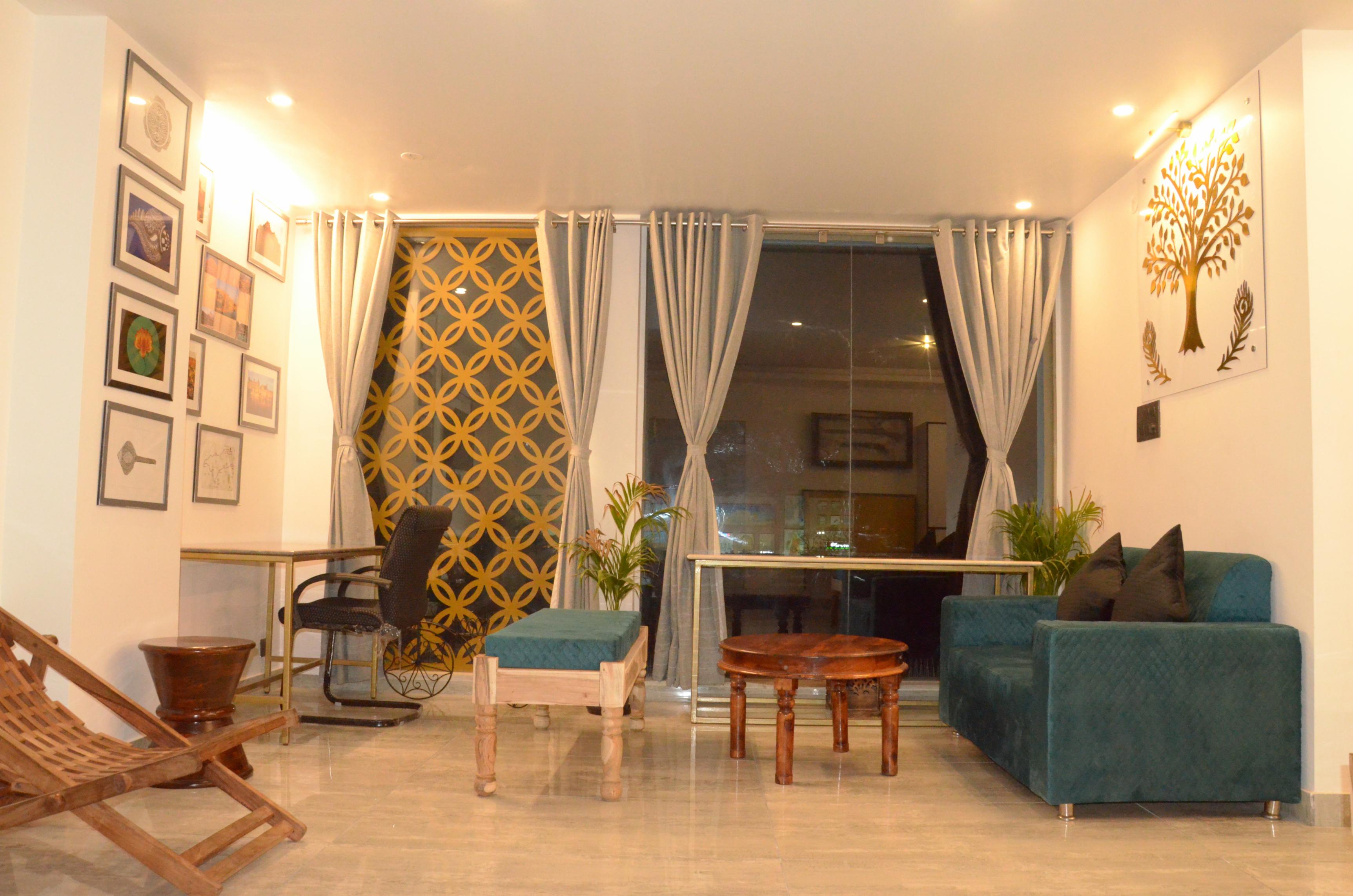 Divy Villa | Raja Park | 200 m from Pink Square Mall - Tap to explore photos