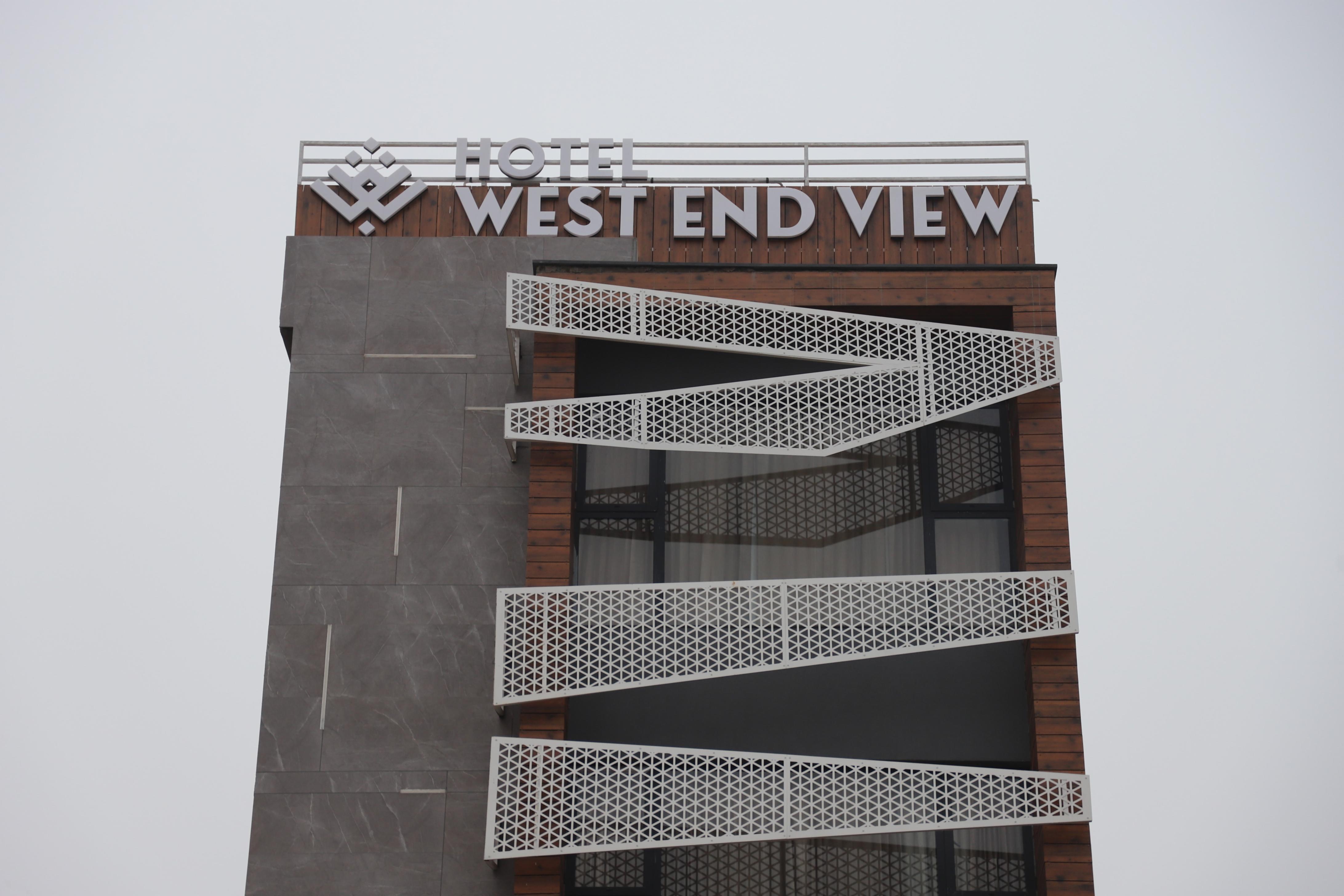 Hotel West End View - Tap to explore photos