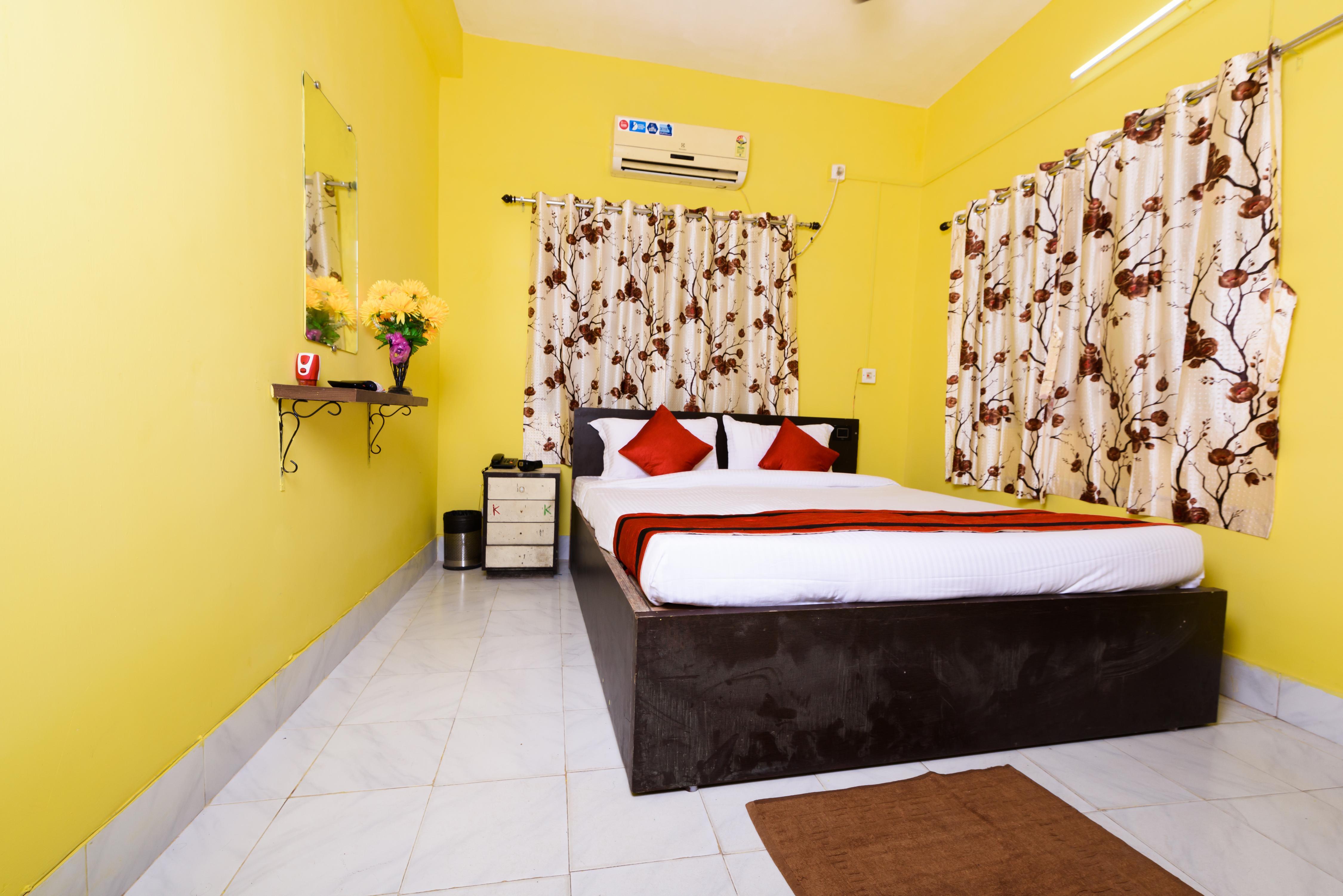 Sterling Baisakhi Guest House - Tap to explore photos
