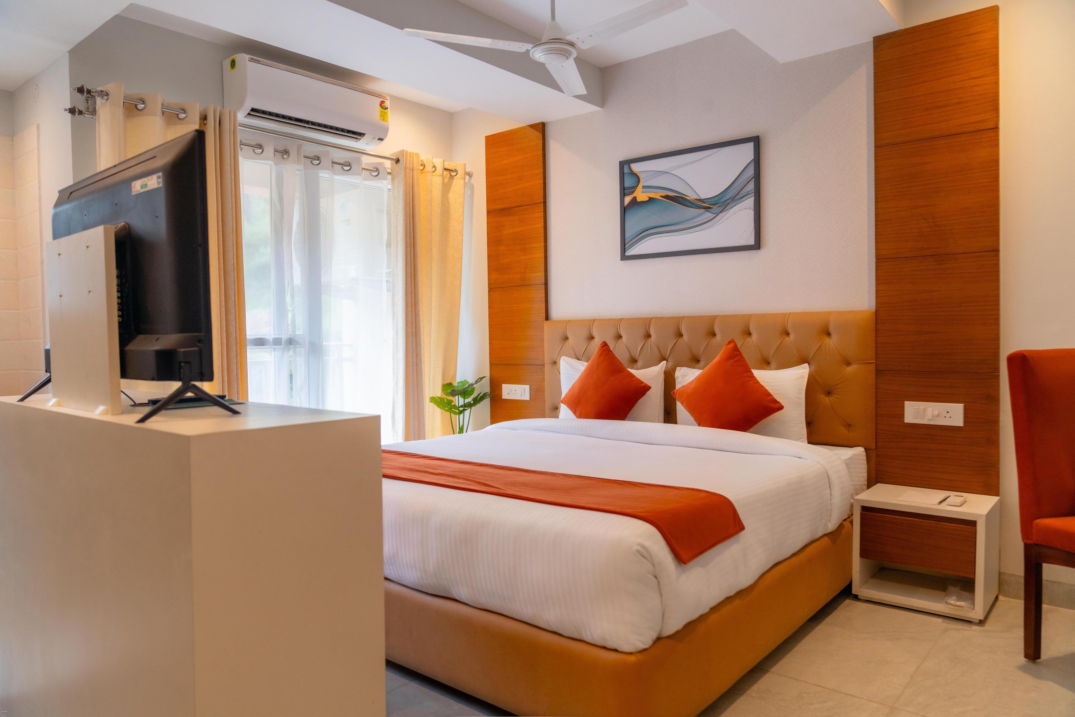 Montclair Ananta Elite Solan Room Type - Standard Room