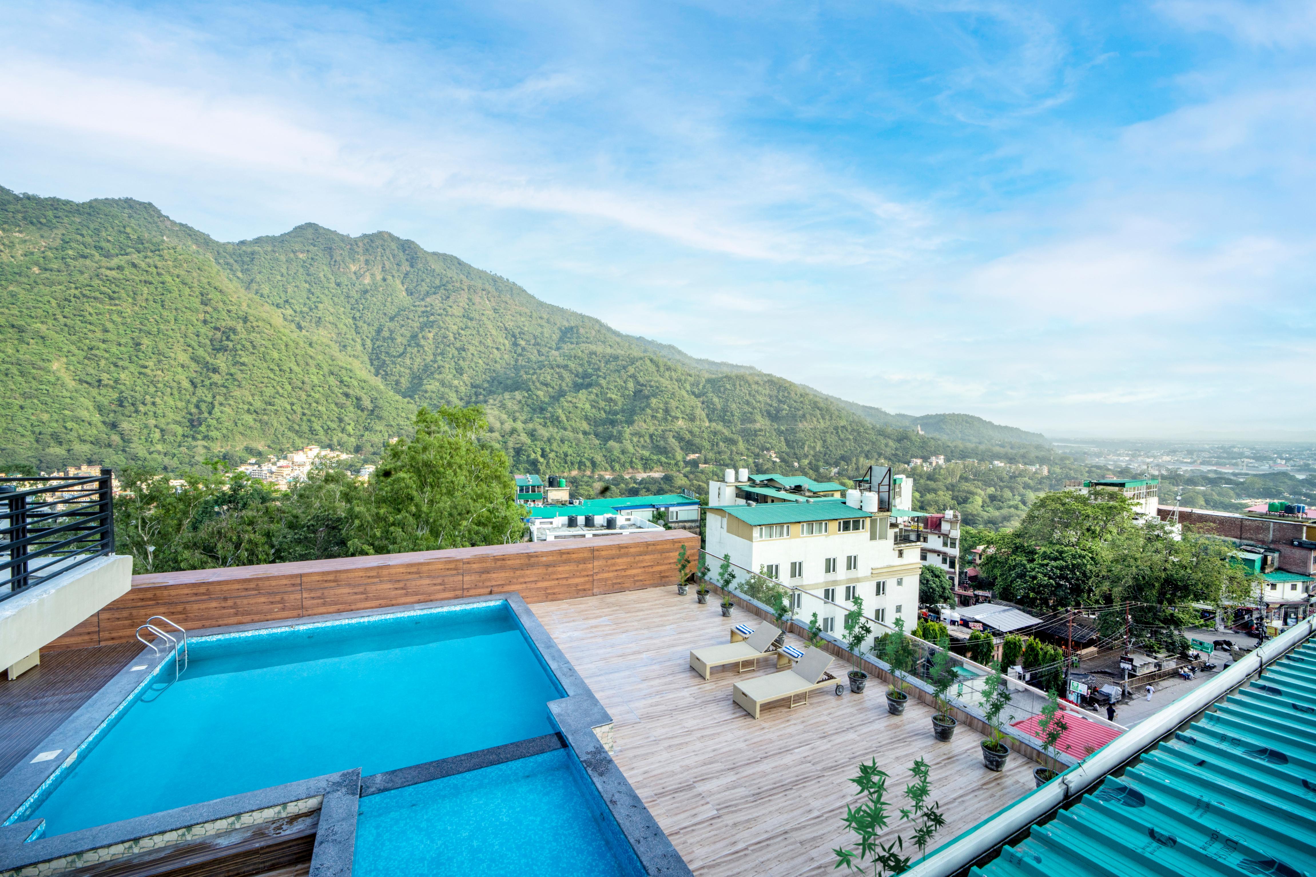 Divine Lakshmi Ganga By Elements 7