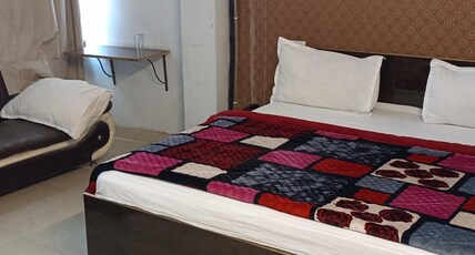 Garg Residency Room Type - Super Deluxe