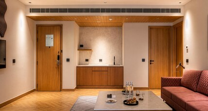Radisson Hotel Nathdwara Room Type - Premium Terrace Suite