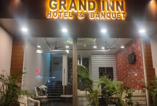 Grand inn