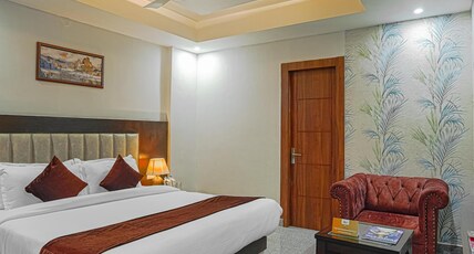 Aliza Inn And Suites By SRS Hotels Room Type - Aliza Standard Non View Room Without Balcony Aliza Inn And Suites By SRS Hotels Room Type - Aliza Standard Non View Room Without Balcony