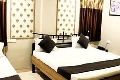 Hotel Midland(Pandri)- Opp. Old Bus Stand