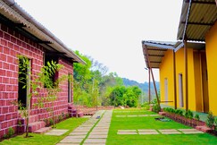 Rain Forest Farm
