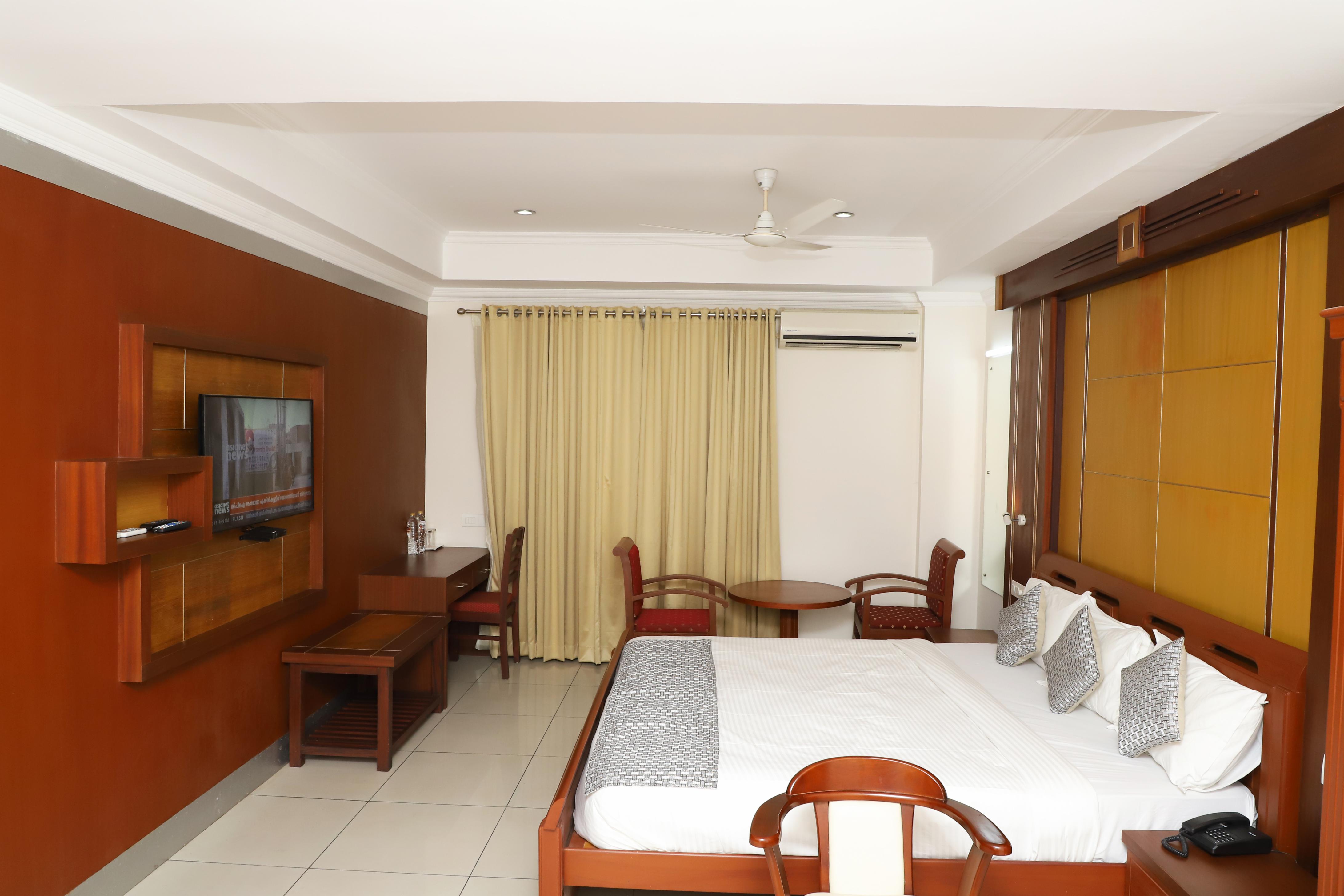 Hotel Hasthinapuri inn Thamarassery - Tap to explore photos