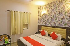 Hotel Link @ Delhi IGi Airport Main Road