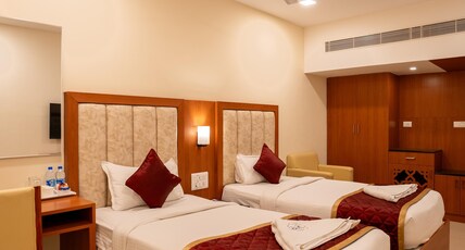 HOTEL BLUEMOON Room Type - Standard Twin Room