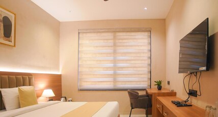 Hotel Centre Park Bhopal Room Type - Executive Premium Room