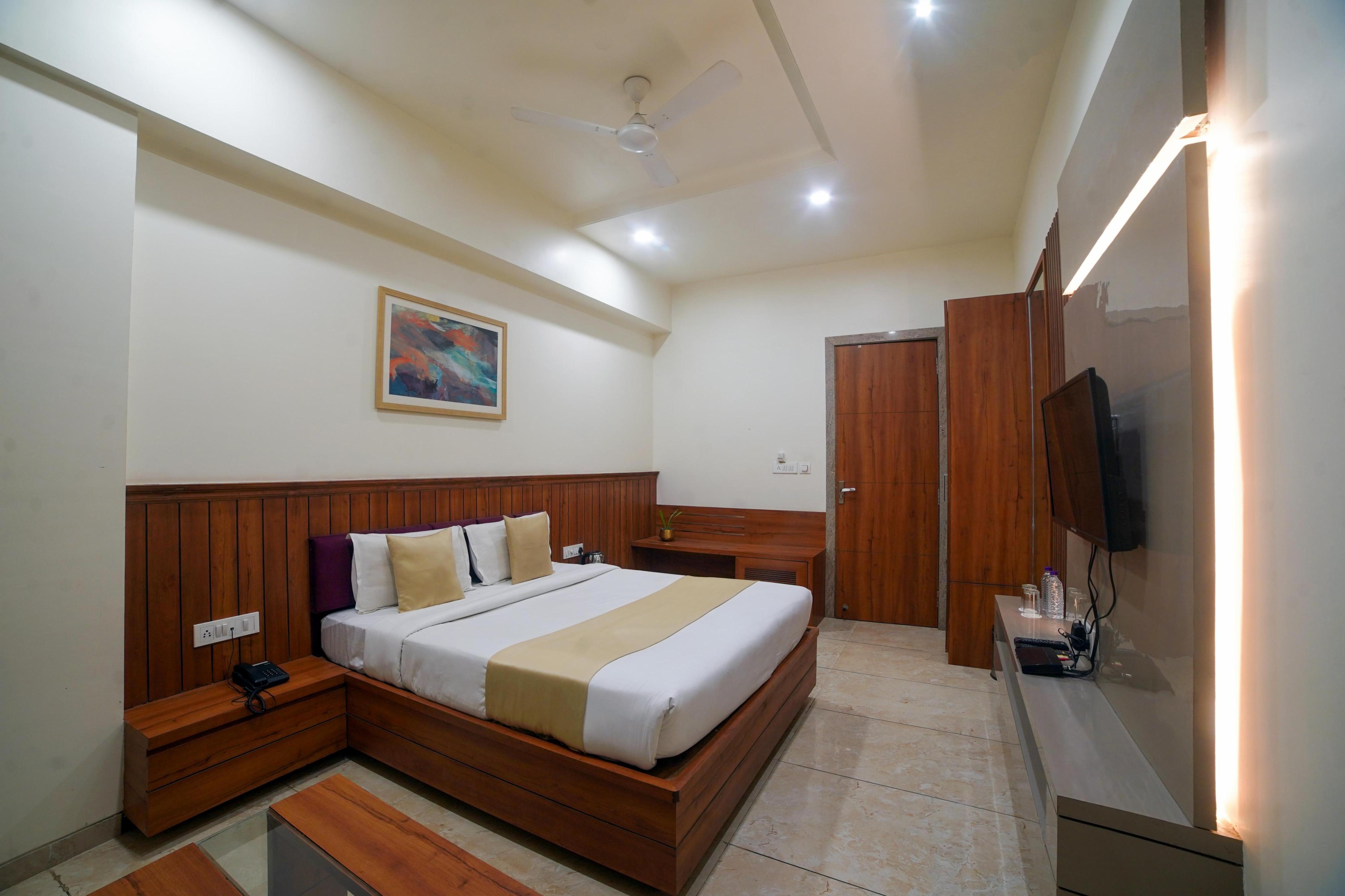 Hotel Centre Park Bhopal Room Type - Premium room