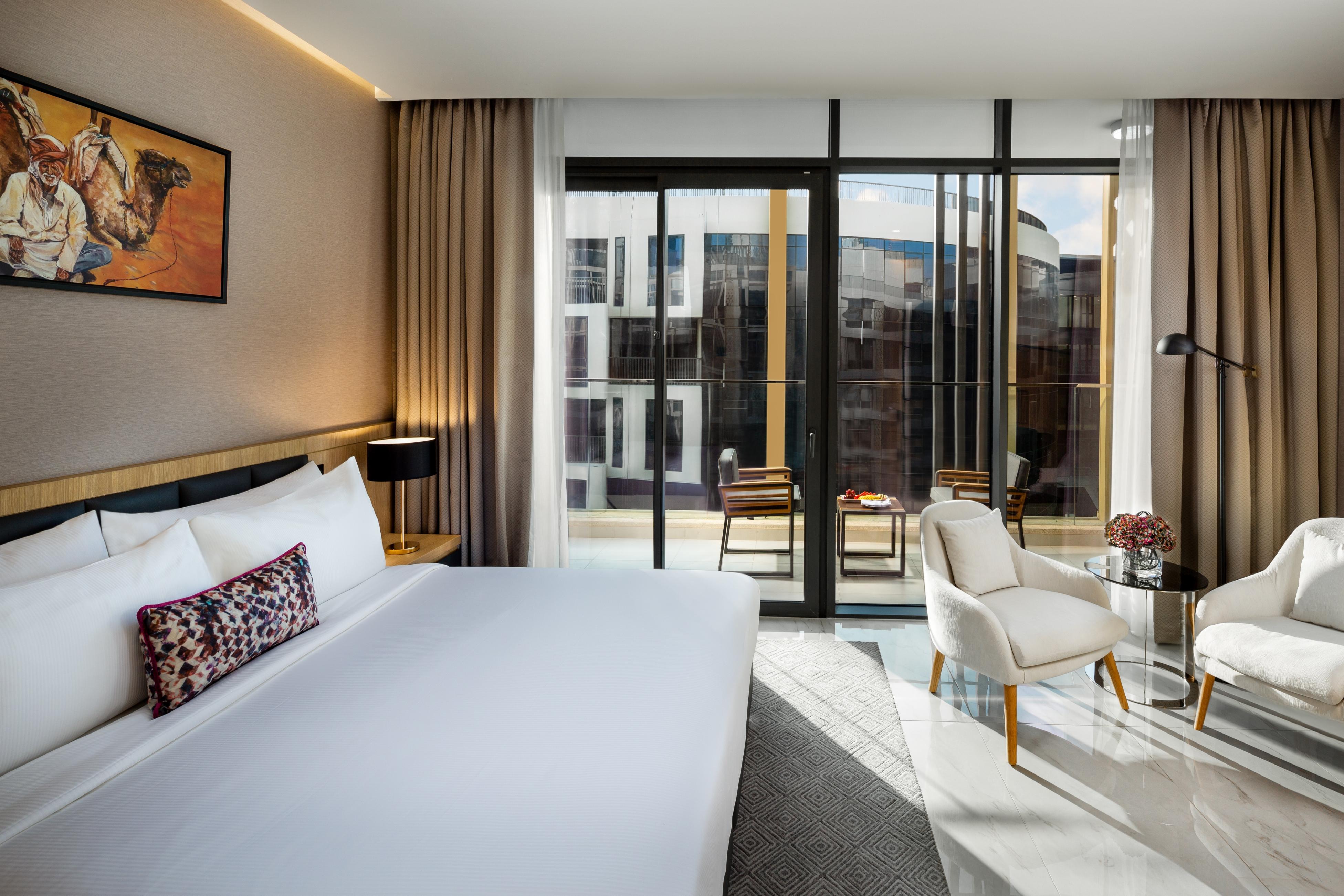 Millennium Place Mirdif Hotel Room Type - Panoramic Place Room with One King Bed