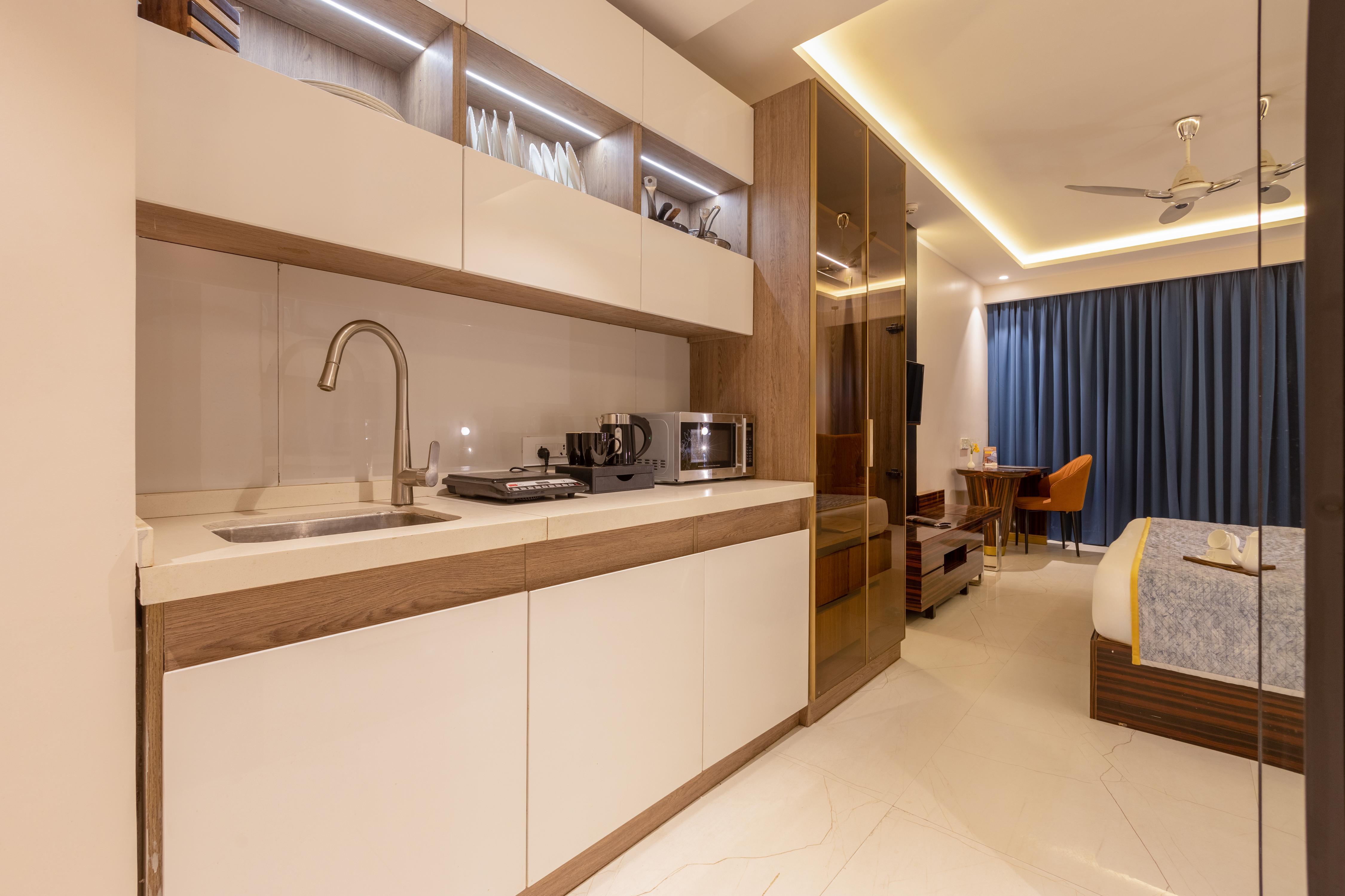 Hotel Bawa Gurgaon - Tap to explore photos