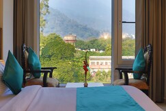 Hotel Green - Behind Parmarth Niketan