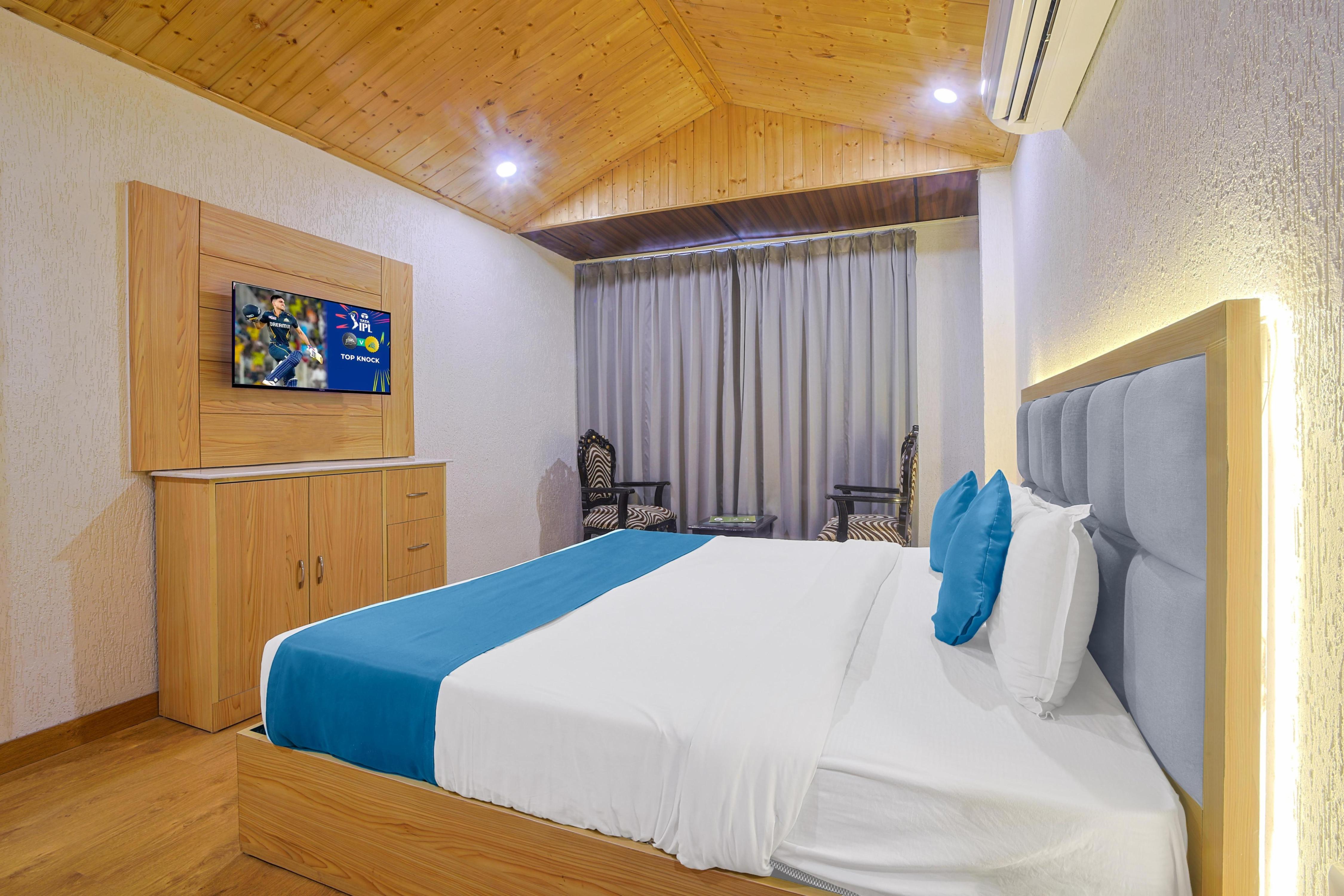 Hotel Green - Behind Parmarth Niketan - Tap to explore photos