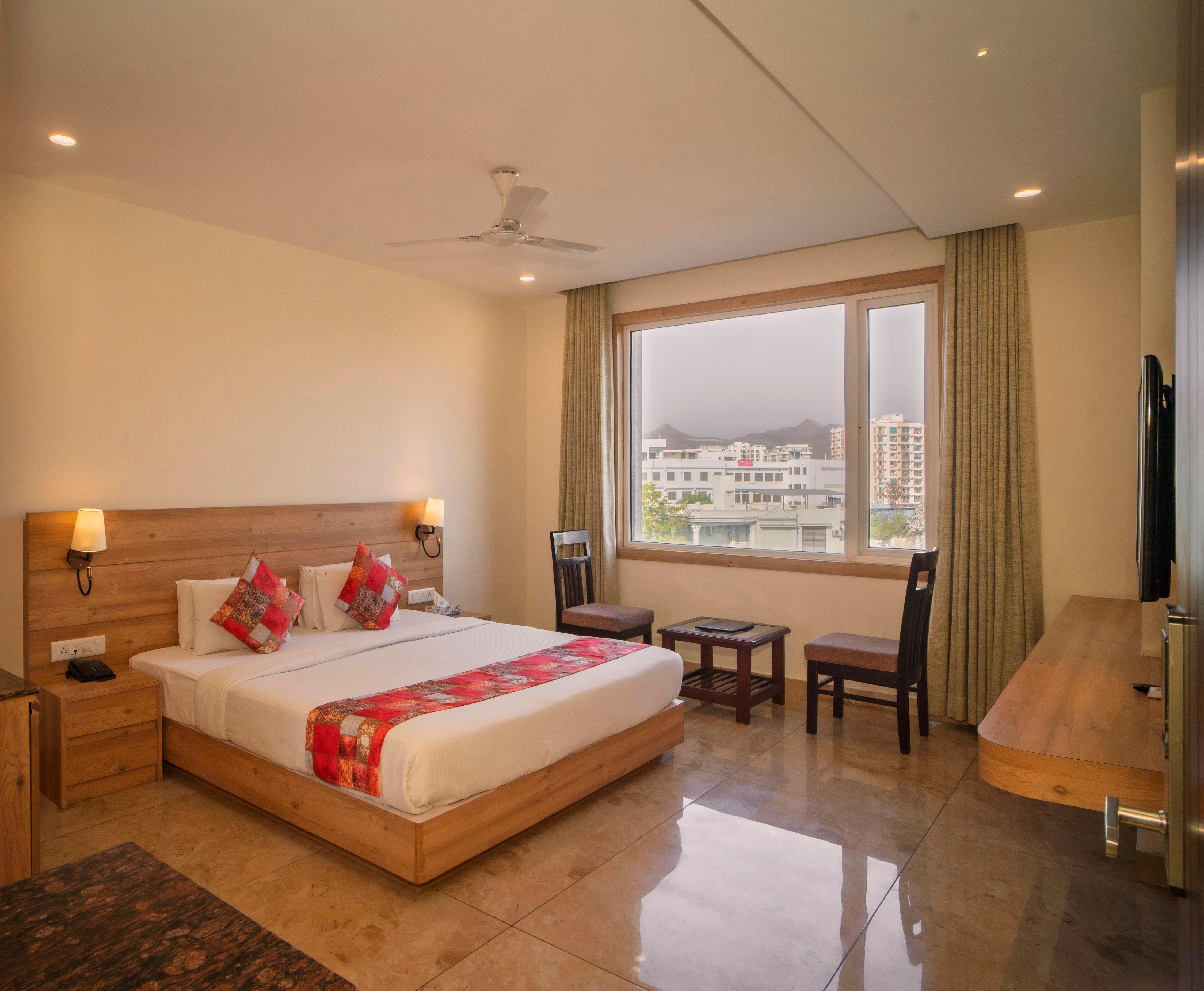 Hotel Amantran Inn - City Centre - Tap to explore photos