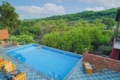 Treebo La Paradise With Swimming Pool