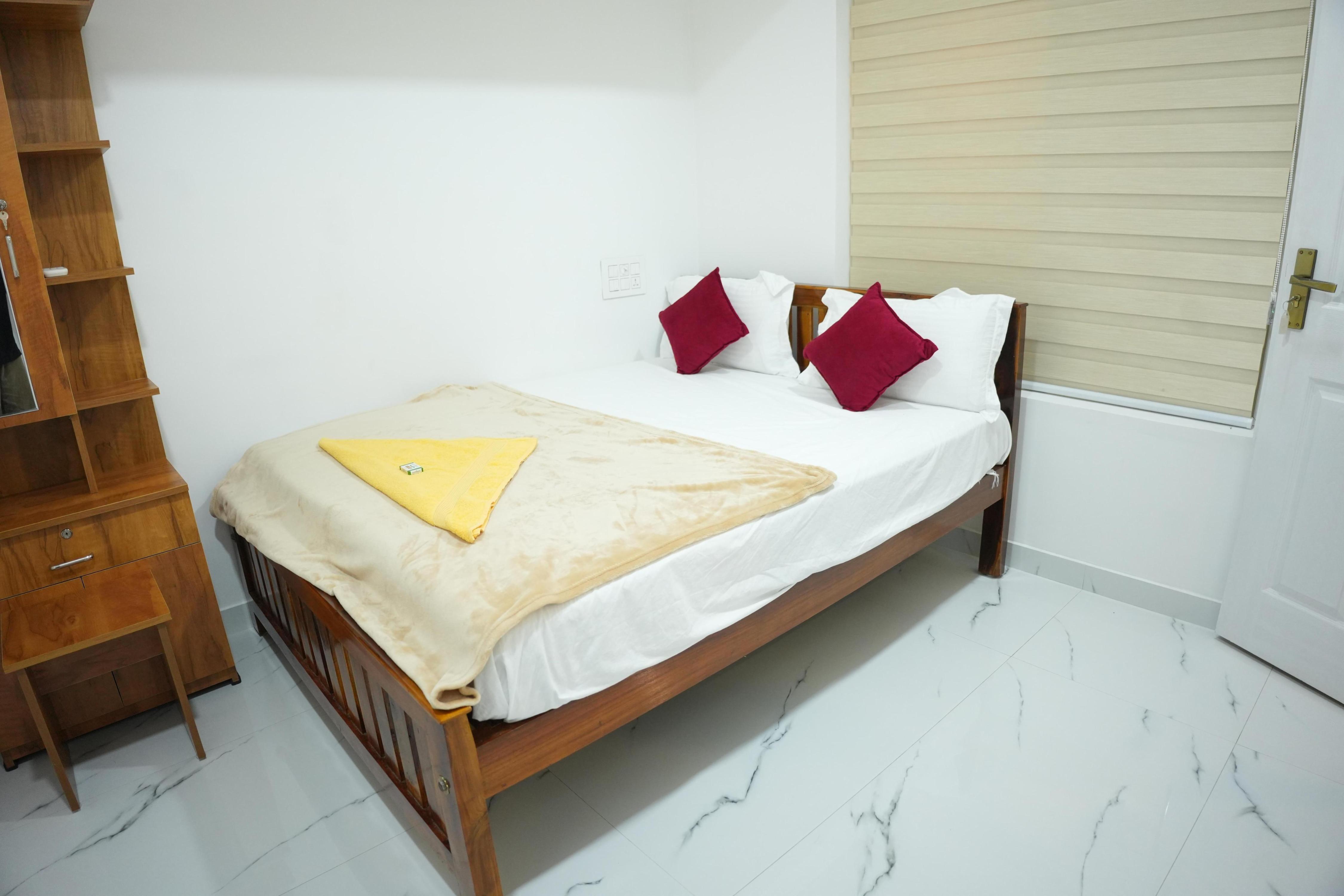 Noels Beach Homestay Room Type - Deluxe Double AC Room