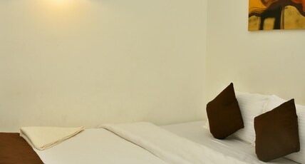 Between The Mango Trees Room Type - King Studio