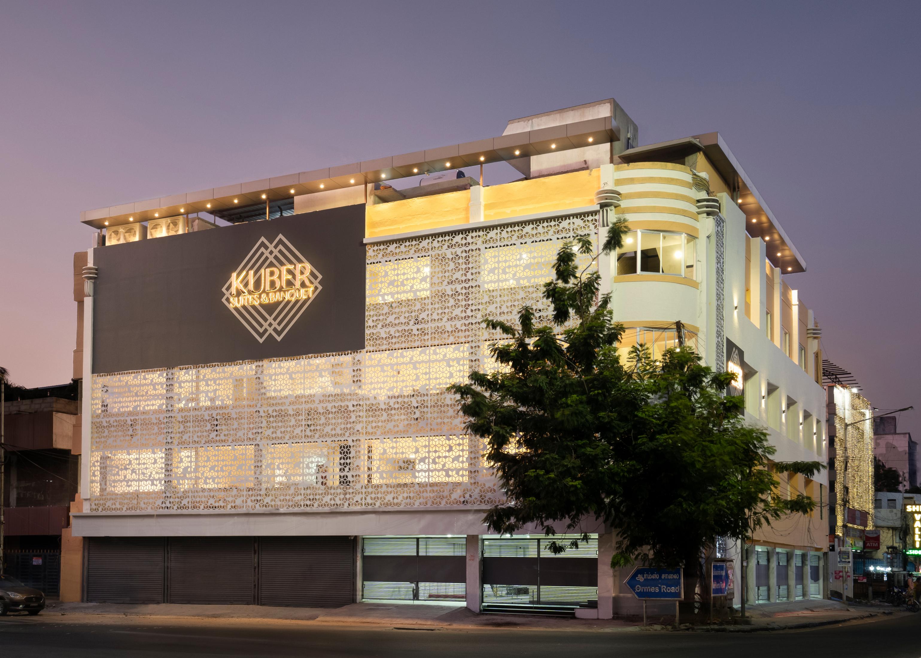 Kuber Suites