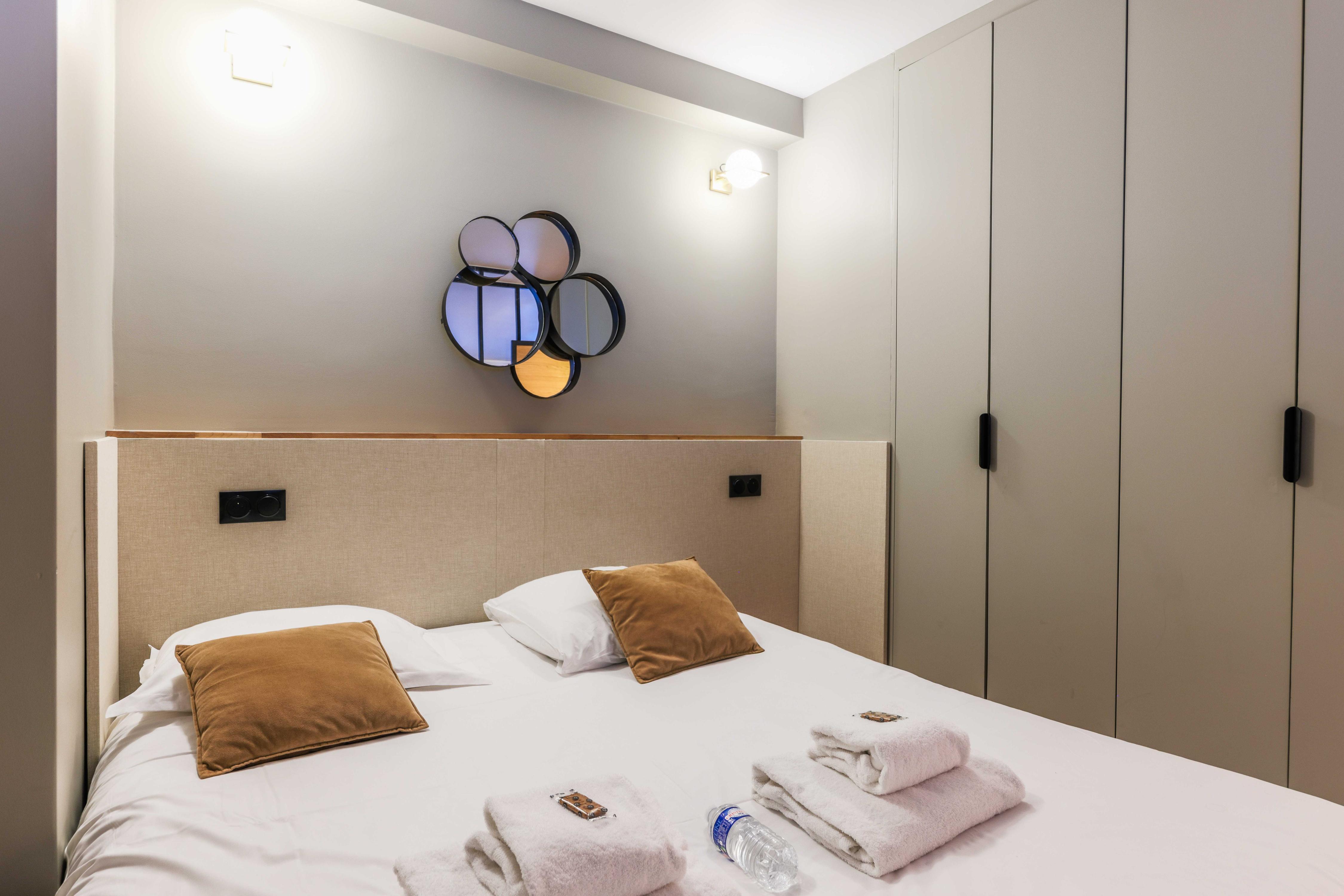 Cosy Flat - 1BR/4P - Near Nation - Tap to explore photos