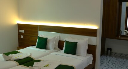 DELANO RESIDENCY Room Type - Premium Room