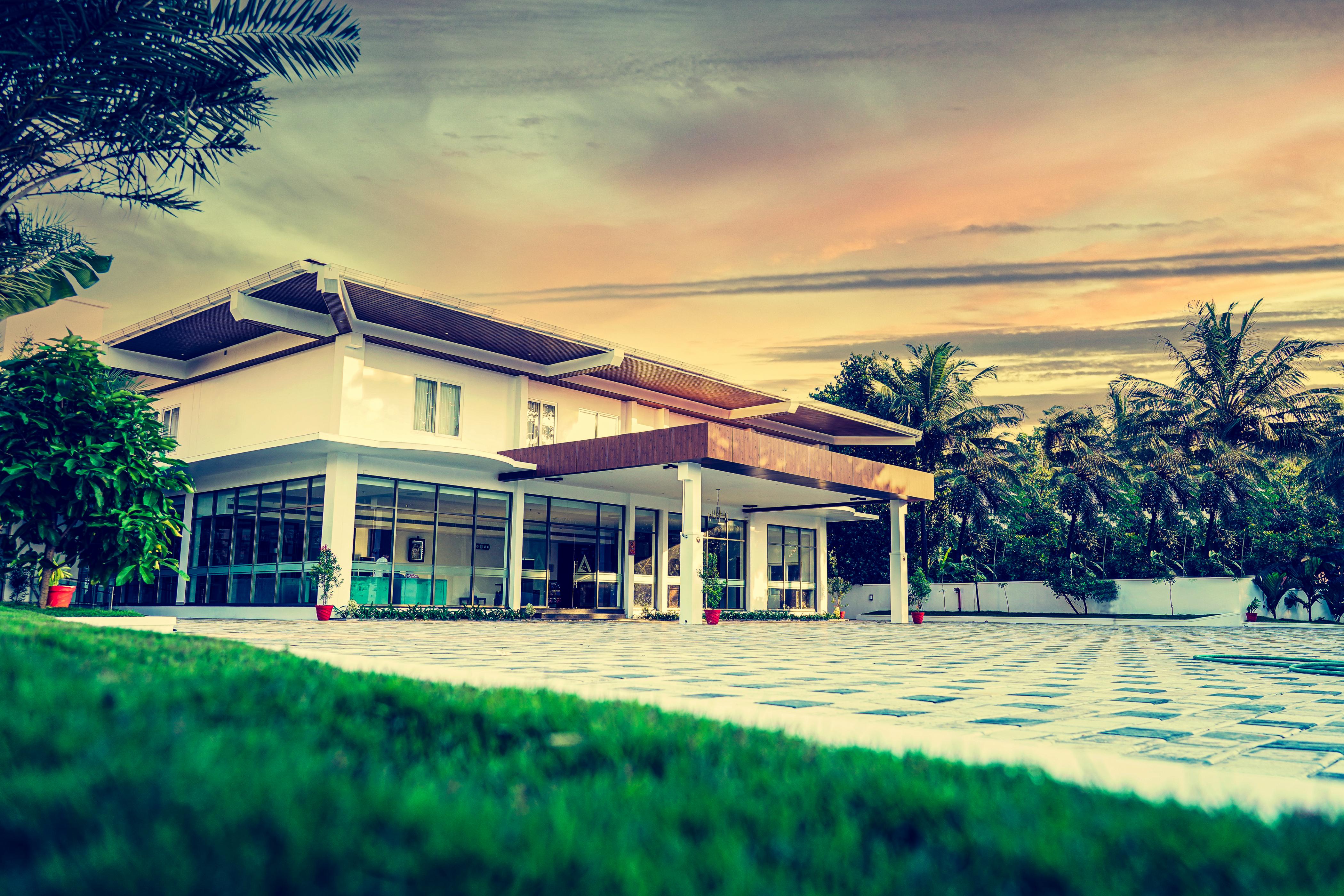 ARK HOTEL AND CONVENTION CENTRE