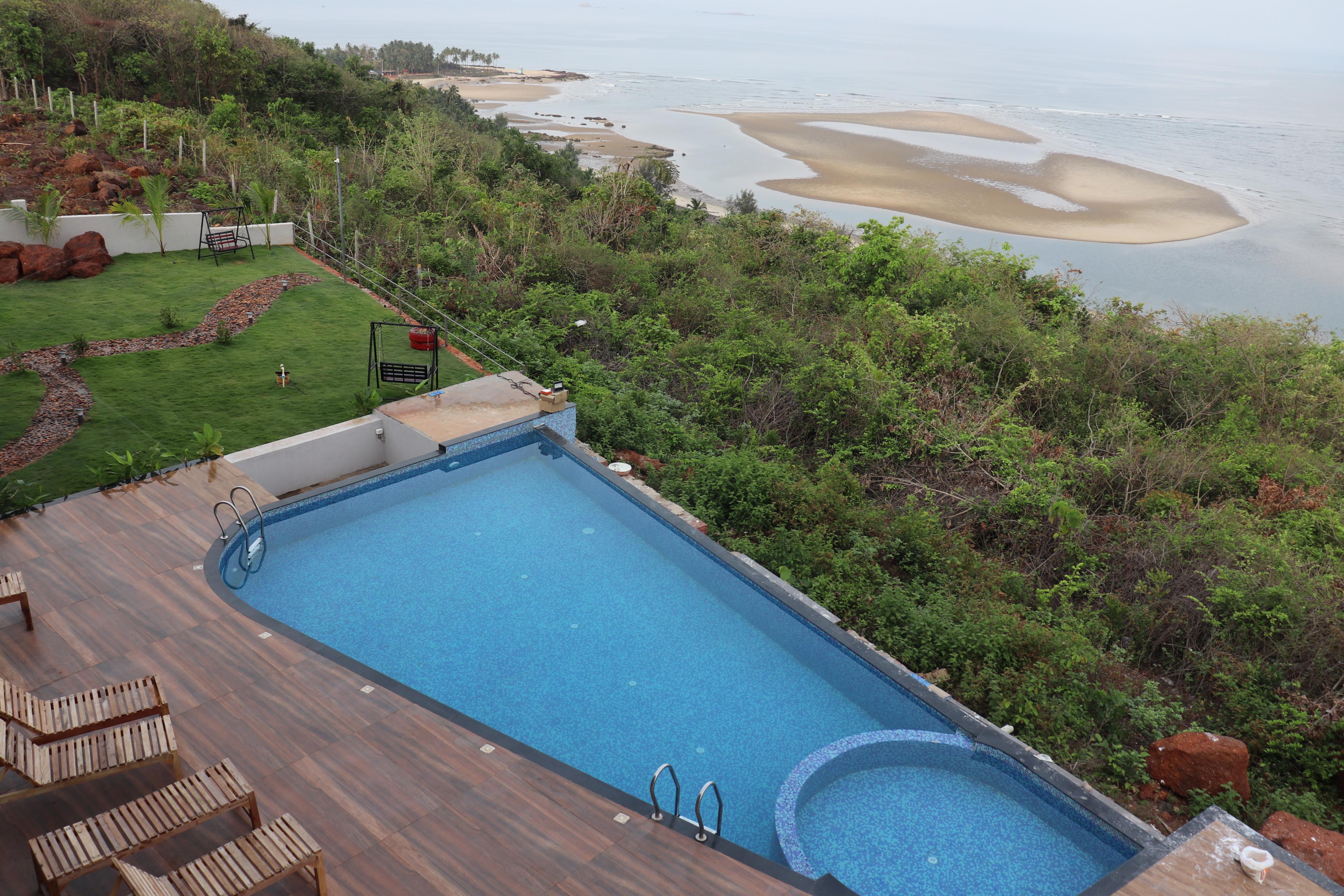Sea Horizon Resort