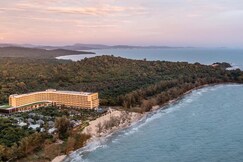 Crowne Plaza Phu Quoc Starbay by IHG