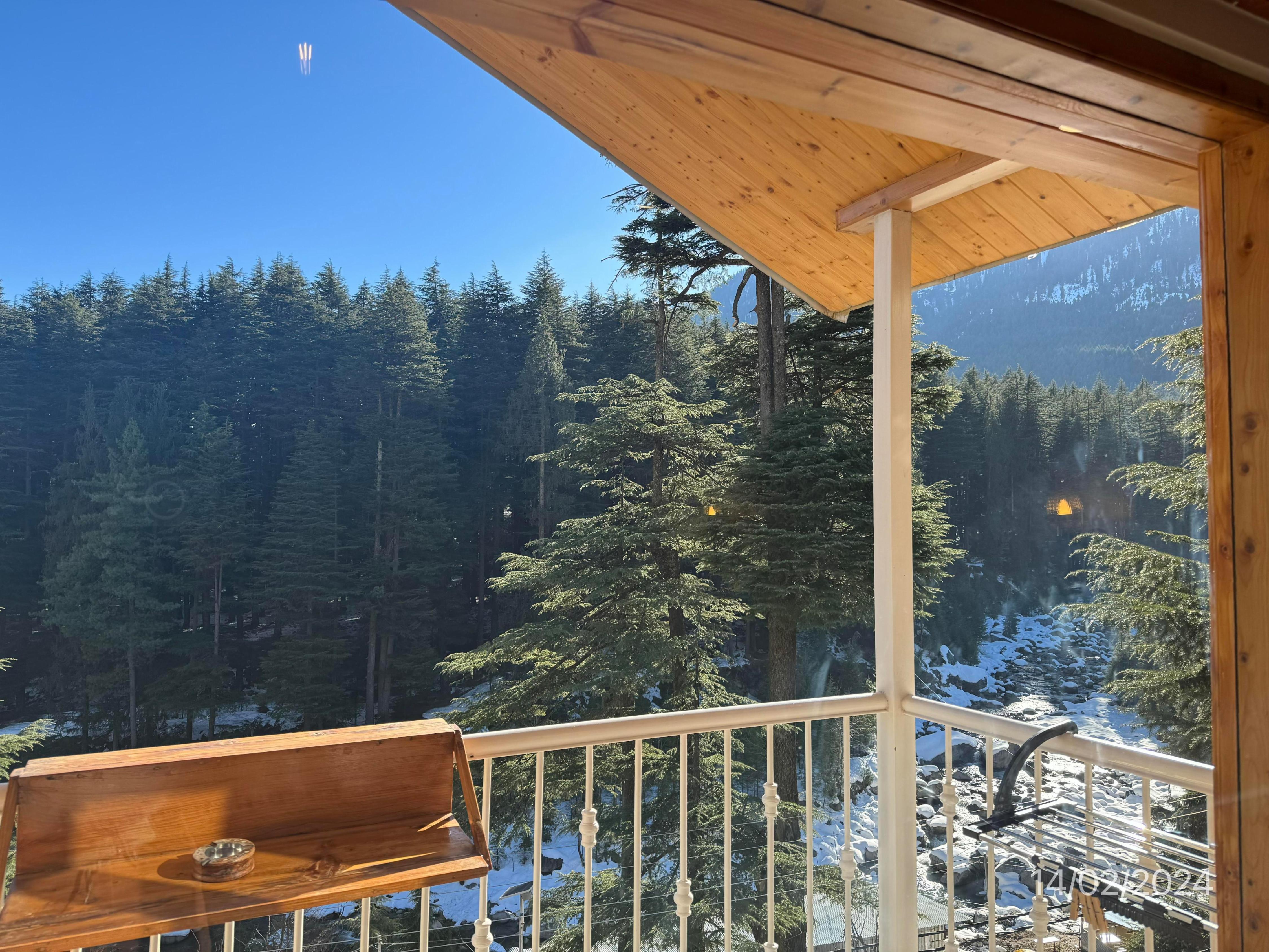 Nin Yan Ways Boutique Hotel & Garden Cafe - Tap to explore photos
