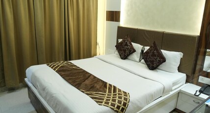 Hotel Rajkamal Near Varanasi Railways Station. Room Type - Economy Room