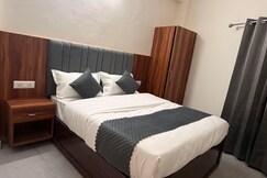 JANKI HOMESTAY | Rooms & Caretaker
