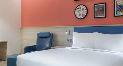 Hampton by Hilton Doha Old Town Room Type - QUEEN ROOM
