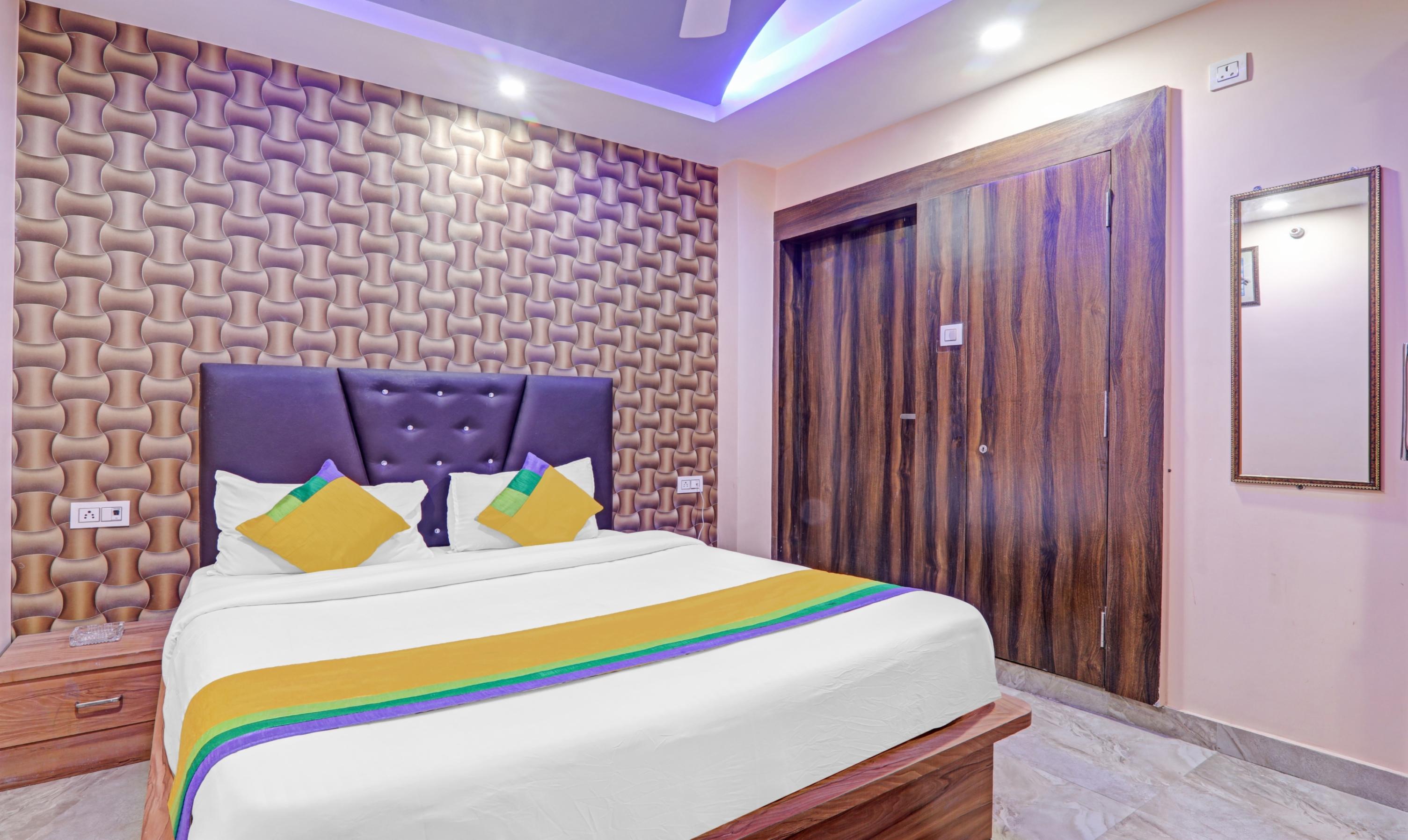 Itsy Hotels Royal Galaxy - 3 Km From Sangam