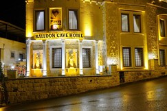 Balloon Cave Hotel