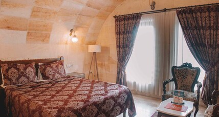 Capapdocia Balloon Cave Room Type - 203 Arch Room with Fireplace