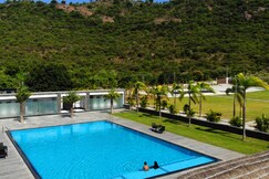Forest Meadows Resort -Swiss In Salem