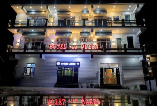 Hotel The Queen and restaurtant