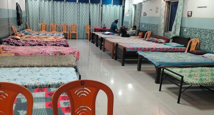 Hotel Modern Palace Room Type - Non AC Dormitory