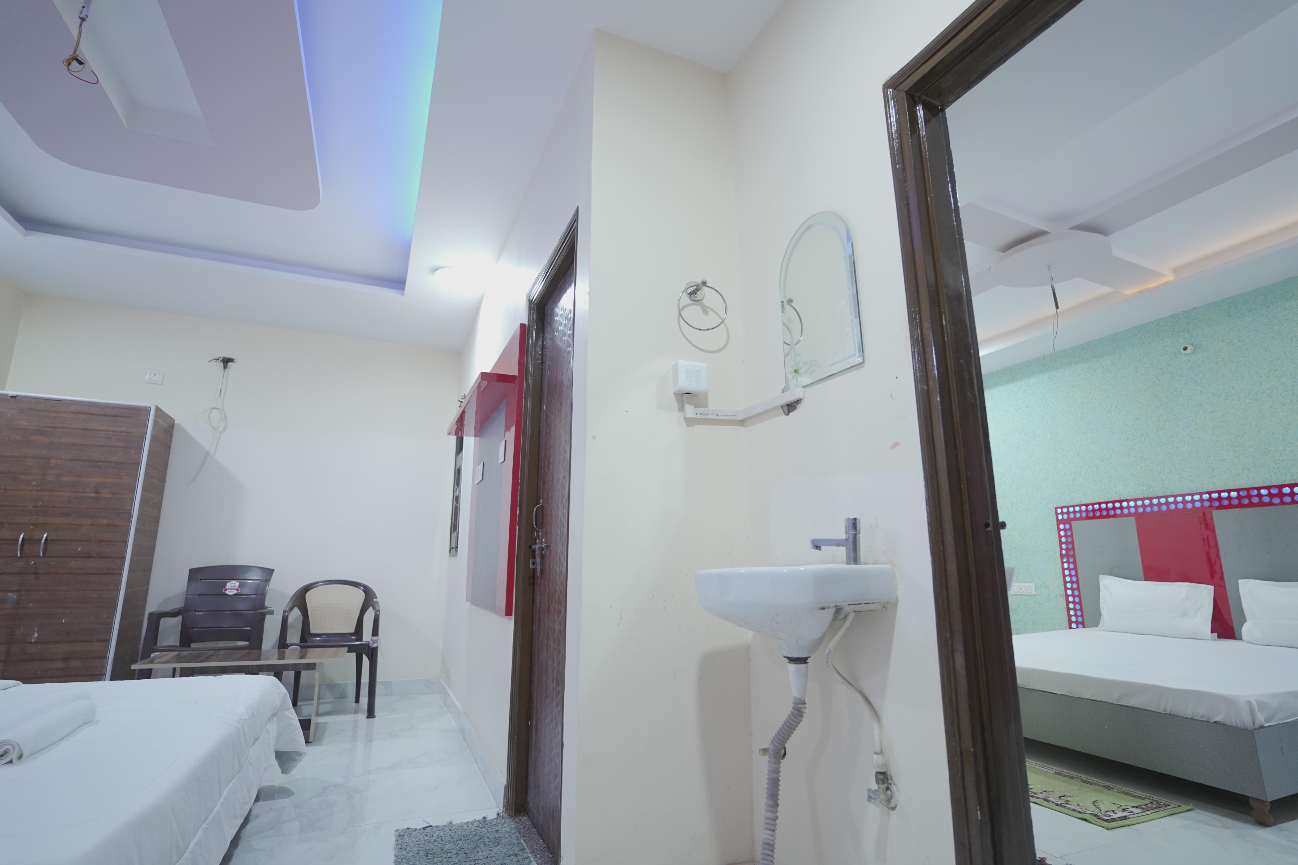 Hotel Radha Raman Seva Dham by WB Inn - Tap to explore photos
