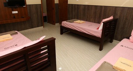 RAMANA'S HOME STAY - Apartment Hotel Kumbakonam Room Type - Deluxe Triple Room