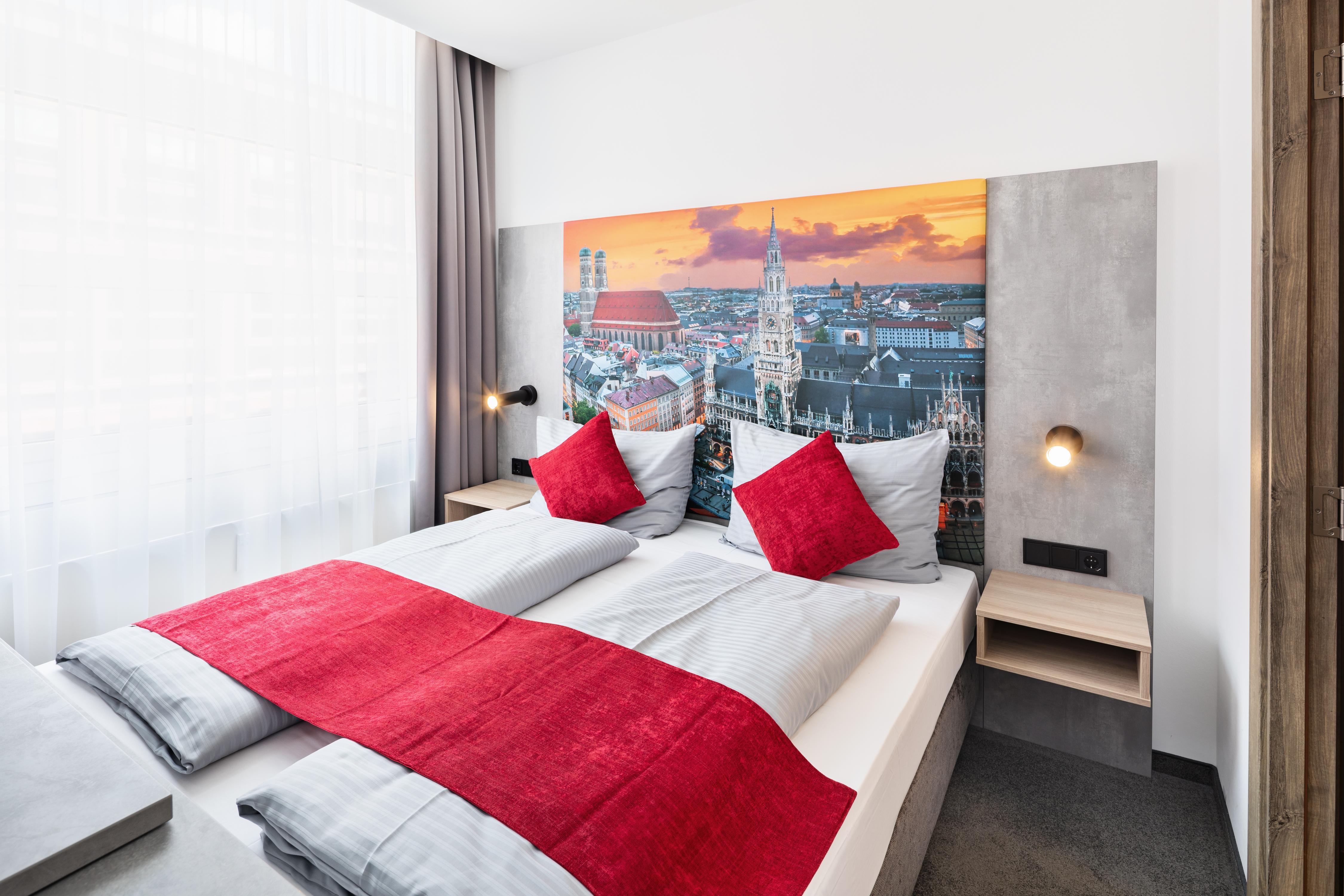 Rimedya Hotel - an der Messe Muenchen - Tap to explore photos