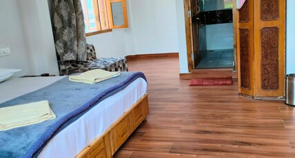 Mathan View Home Stay Room Type - Deluxe Room