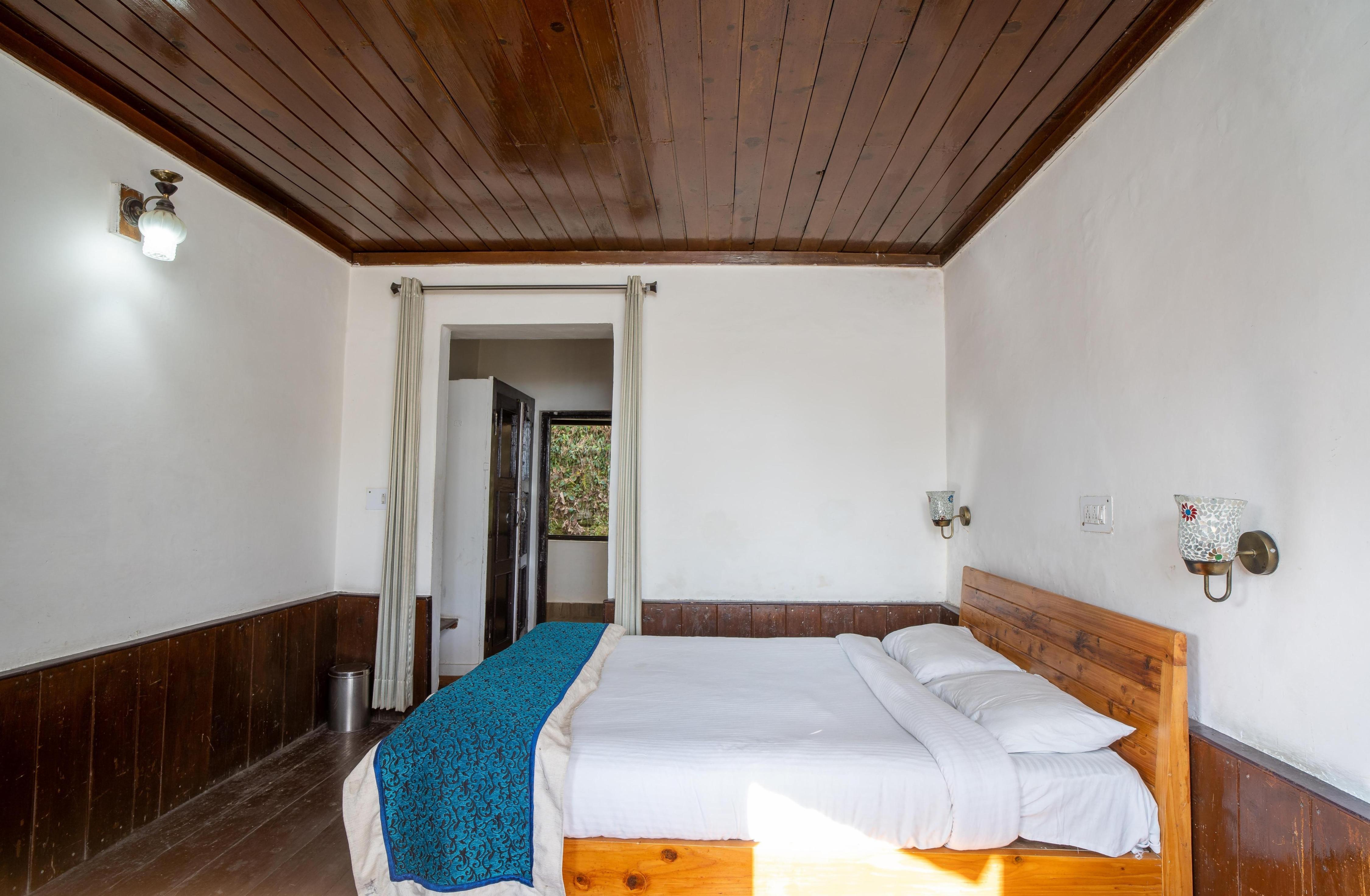 KMVN Binsar Room Type - Double Bed  Semi Deluxe