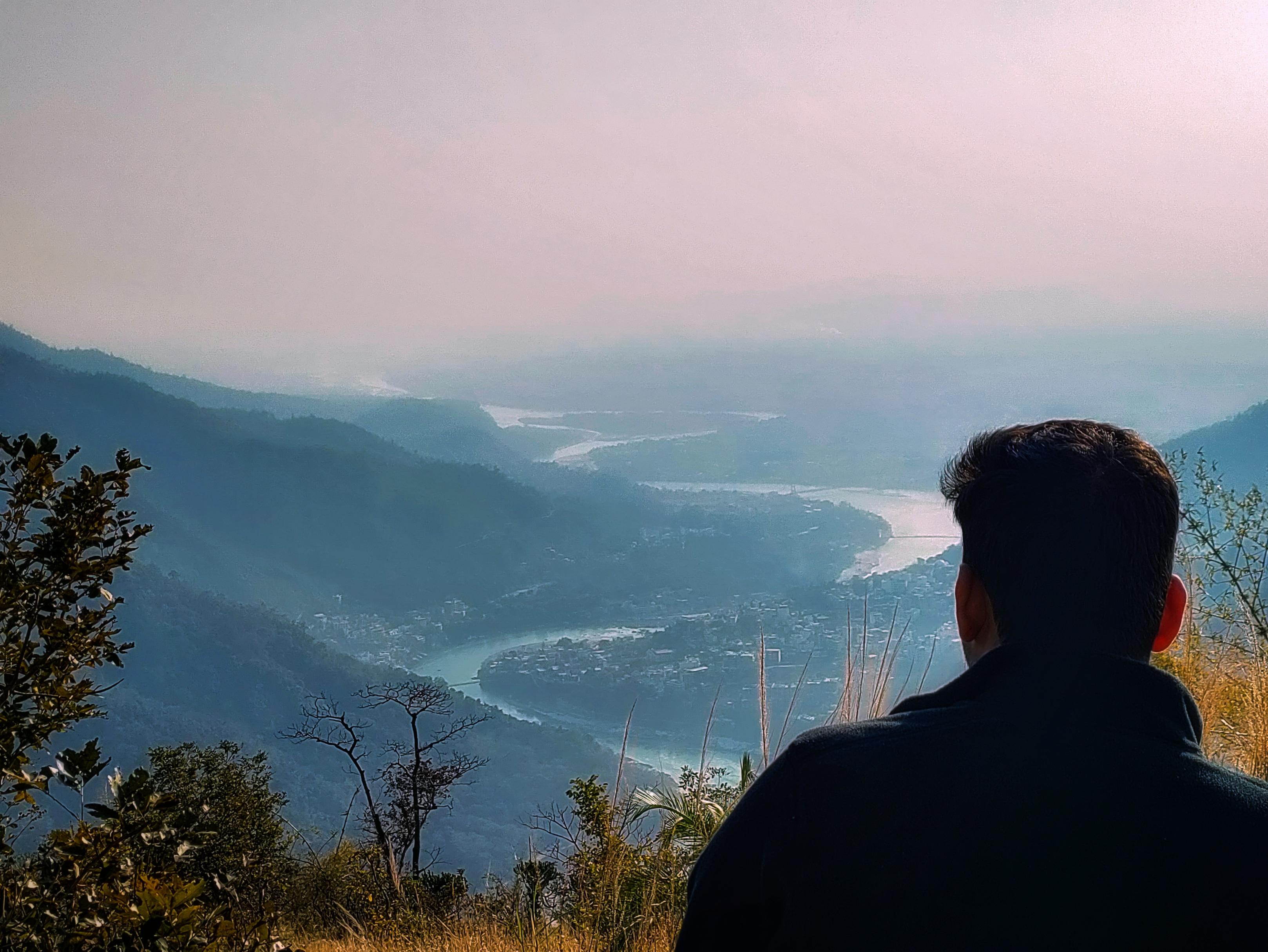 Tatsat Hostel & Caffe, Bliss Lane , Laxman Jhula - Tap to explore photos