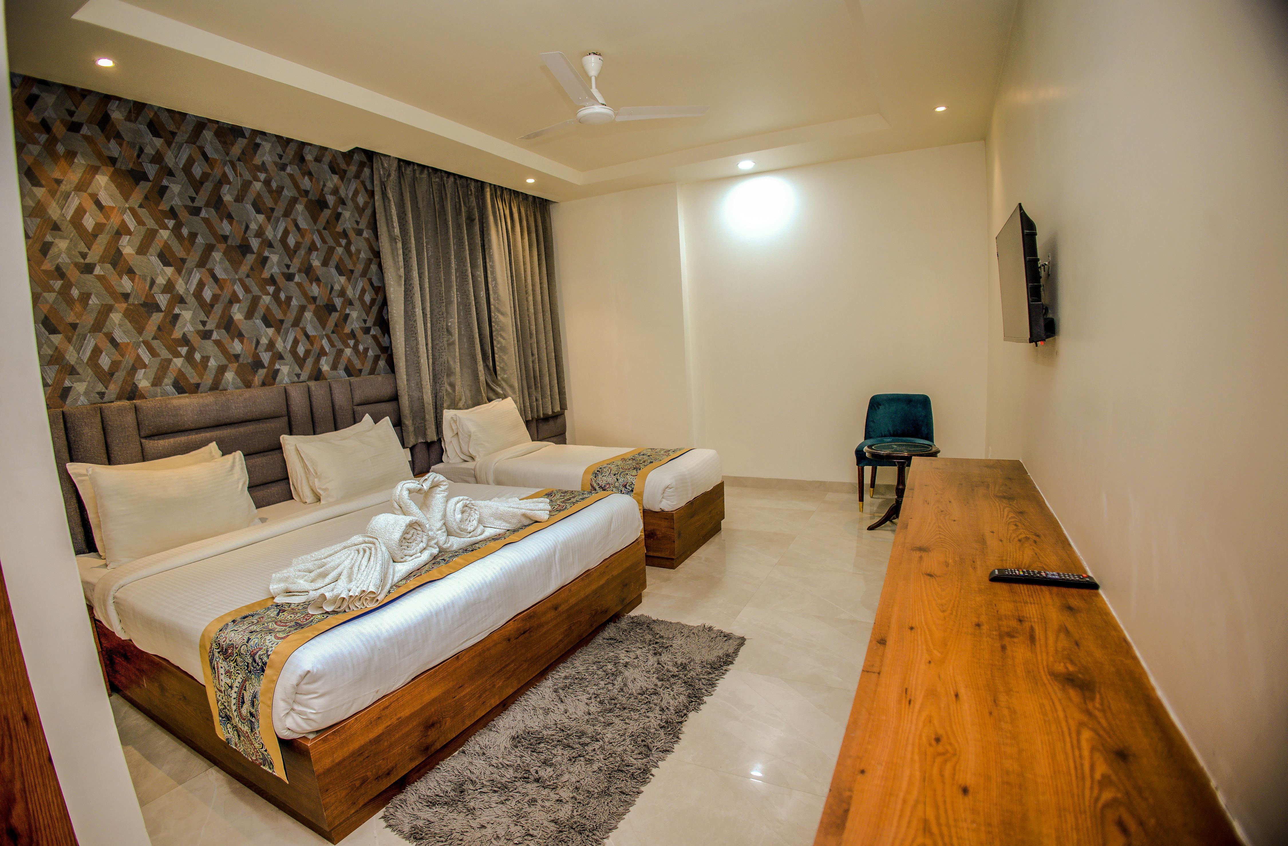HOTEL MARINE HOUSE Room Type - Club Room
